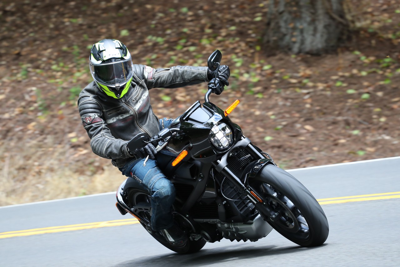 Foto z testovania Harley - Davidson  Live Wire