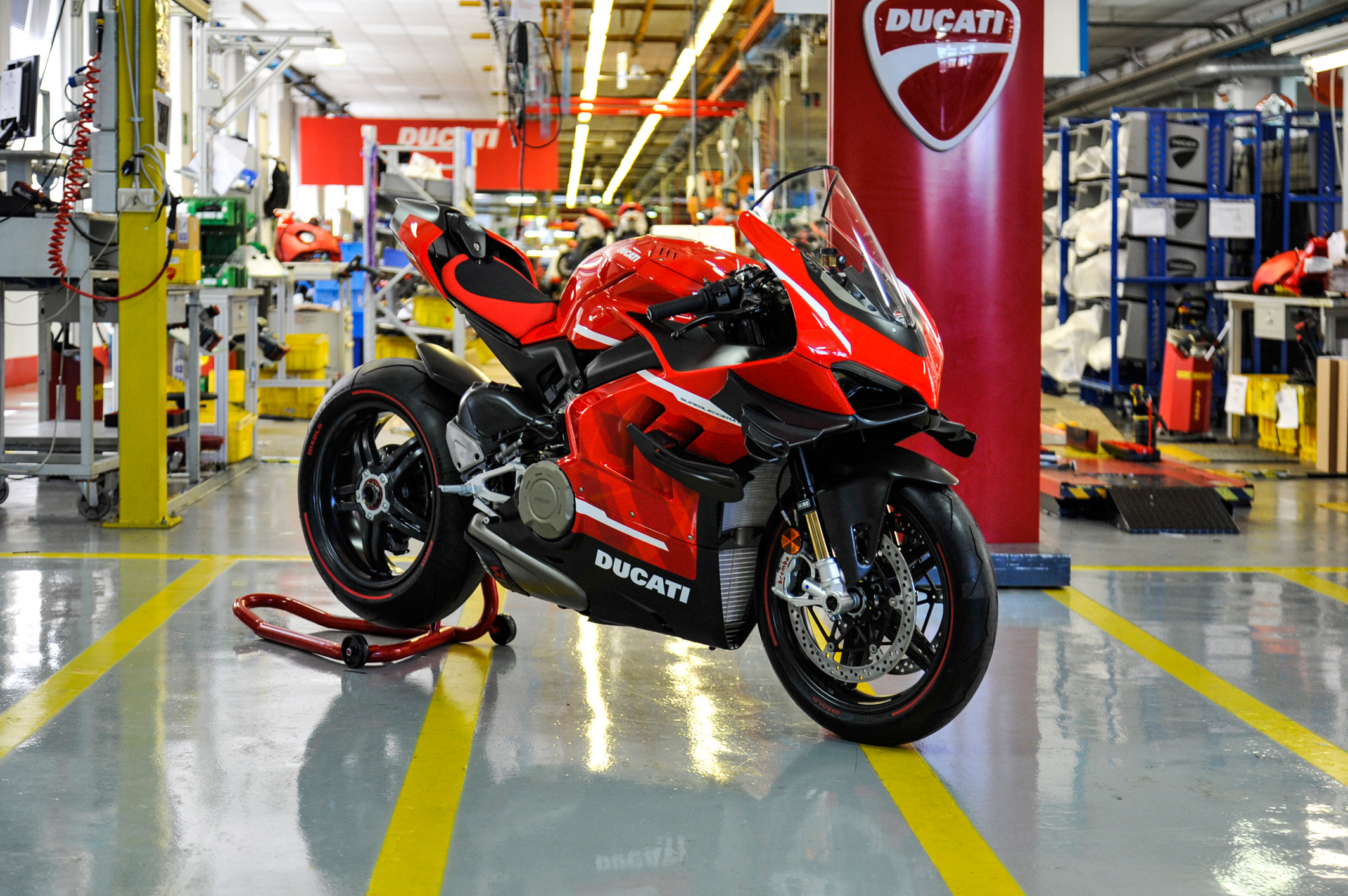 Superleggera je na výrobnom páse Ducati